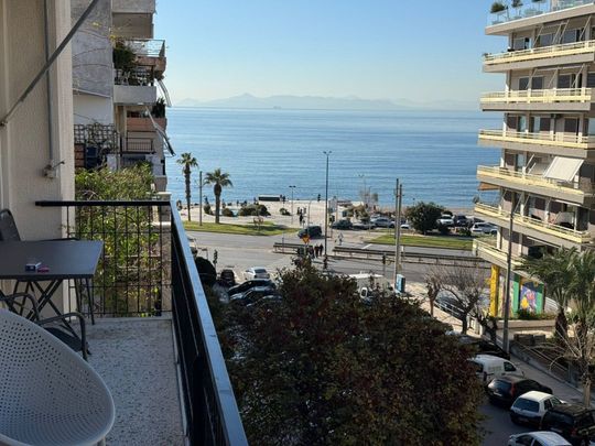 Διαμέρισμα για ενοικίαση Φλοίσβος (Παλαιό Φάληρο) - Photo 1