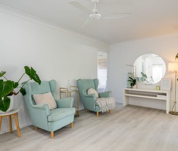 Beautifully Renovated, Pet Friendly & Ready to Call Home - Photo 3