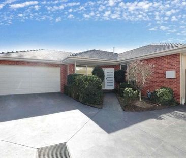 2/23 Monash Street Bentleigh East VIC - Photo 4