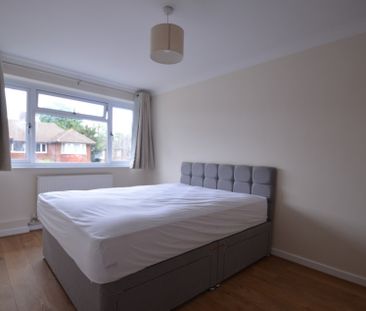 2 bedroom Maisonette to rent - Photo 3