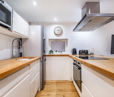 2 bedroom flat to rent - Photo 6