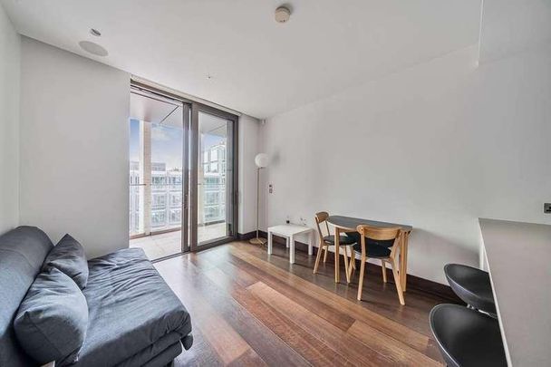 Kings Gate Walk, Victoria, SW1E - Photo 1