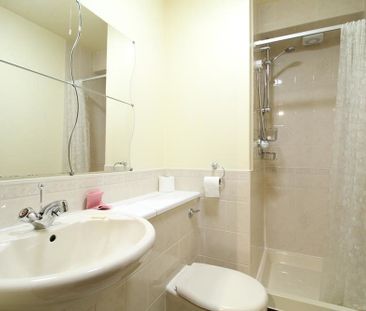 Picktillum Place, Aberdeen, AB25 - Photo 6