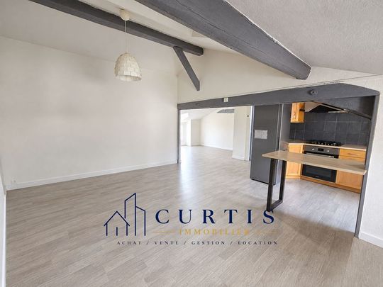 Location Appartement 3 pièces 80m² ST CHAMOND 42400 - Photo 1