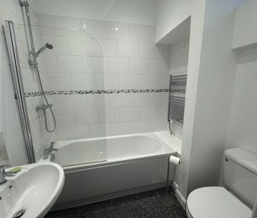 Oxford Terrace, Plymouth, PL1 - Photo 4