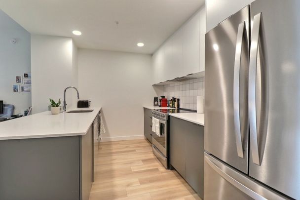 Appartement à louer - Québec (Sainte-Foy/Sillery/Cap-Rouge) (Cité-Universitaire) - Photo 1