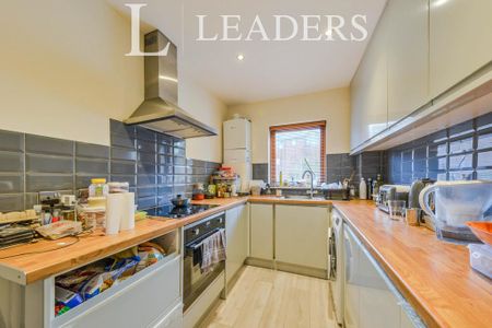 1 bedroom apartment to rent - Photo 3