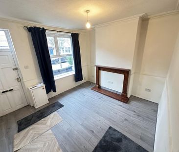 2 bedroom terraced house to rent - Photo 6