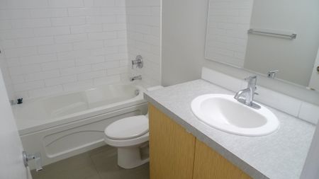 2 Bedroom, 2 Bath Beltline Condo - Photo 5