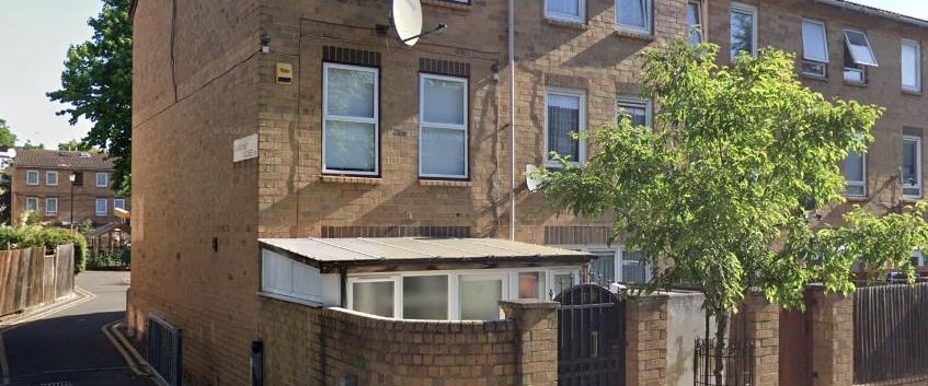 4 bedroom house to rent - Photo 1