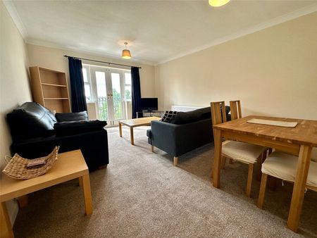 2 bedroom apartment to rent - Photo 2