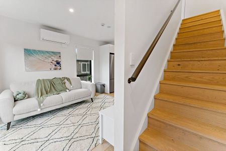 Double Grammar Zone Town House - Photo 4