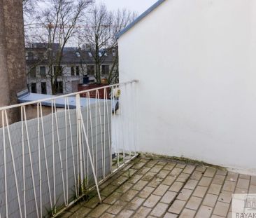 Schöne, komplett sanierte 2-Zimmer-Wohnung in Düsseldorf-Friedrichs... - Photo 3