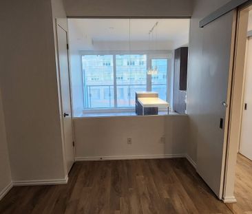 For Lease - 197 Yonge Street, Toronto, Ontario - Photo 1