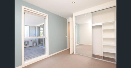 Inner-City Living in the Heart of Richmond - Photo 3