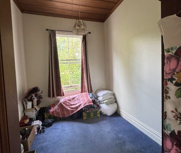 Want Character? Want Tranquility? Want Sheep? - Photo 4