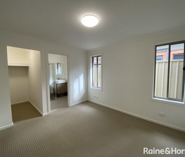 100 Keane Avenue, Munno Para West, SA 5115 - Photo 6