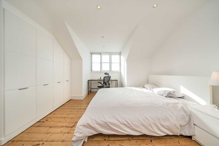 2 Bed Flat, Cambridge Gardens, W10 - Photo 2