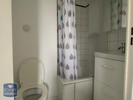 Location Appartement 1 pièce 22m² BUSSY ST GEORGES 77600 - Photo 4