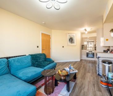 2 bedroom flat to rent - Photo 5