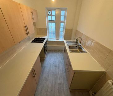 2 bedroom apartment to rent - Photo 6