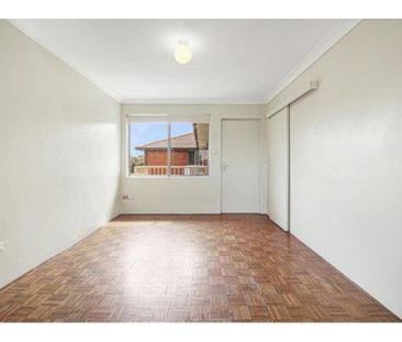 10 / 32 Hoskins Avenue, Warrawong, NSW 2502 - Photo 4