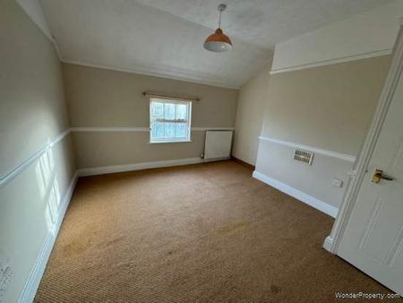 2 bedroom property to rent in Wolverhampton - Photo 2