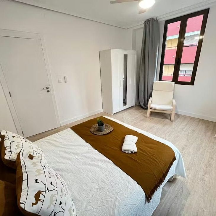 Carrer de Finestrat, Valencia, Valencian Community 46006 - Photo 1