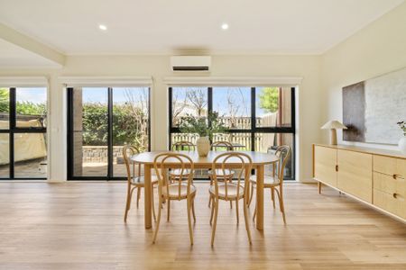 Spacious Ground Floor Apartment in Thornbury - Photo 3