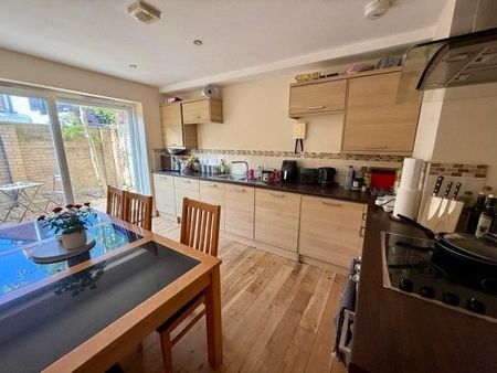 Dover Street, Inner Avenue - Photo 4