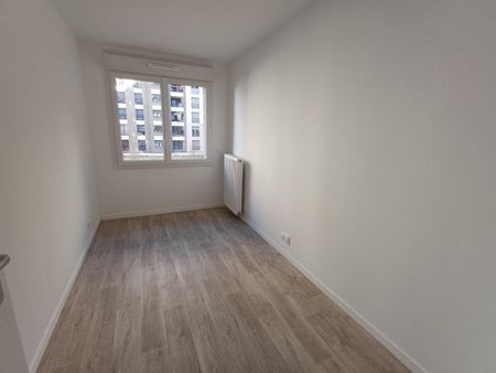 location Appartement T4 DE 85.6m² À BOBIGNY - Photo 2