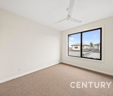 Modern Townhouse Living with Exceptional Comfort - Photo 3