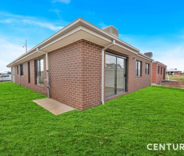 Brand New Family Home !!! - Photo 3