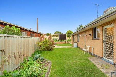 11 Burley Street, Mandurah. - Photo 3