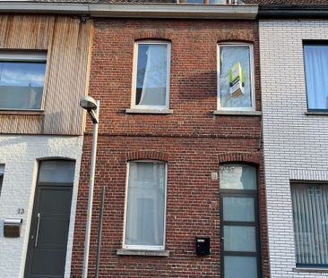 gezellige, gerenoveerde rijwoning te huur in centrum Tielt - Photo 1