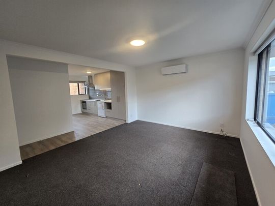 Riccarton – Two Bedroom – fully renovated – double glazed - Photo 1