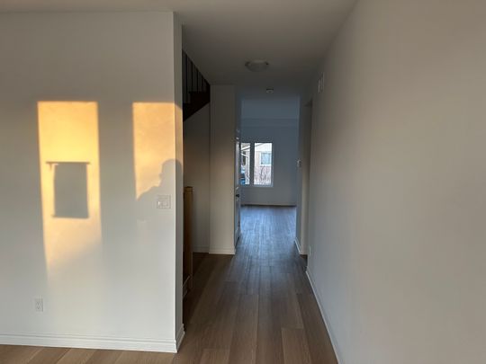 For Lease - 222 Pilkington Street, Thorold, Ontario - Photo 1