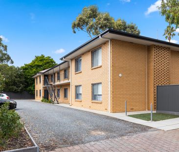 Gorgeous Goodwood - Photo 6