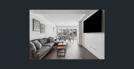 Harbourfront Living with Sweeping Views in a Premier Pyrmont Address - Photo 2