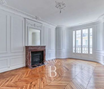 Appartement • La Plaine des Sablons - Photo 1