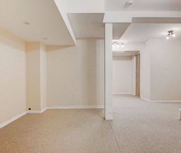 For Lease - 1498 Pinecliff Road, Oakville, Ontario - Photo 2