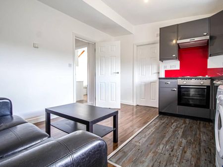 1 bedroom apartment to rent - Photo 4