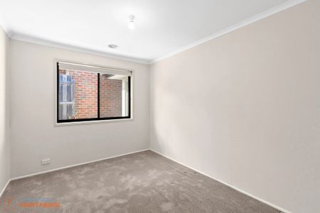 11 Ayrton Street, Gungahlin ACT 2912 - House For Rent | Domain - Photo 2