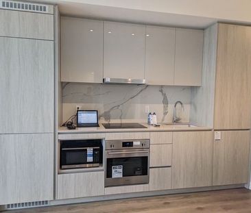 For Lease - 28 Interchange Way Avenue Unit# 1601, Vaughan, Ontario - Photo 4