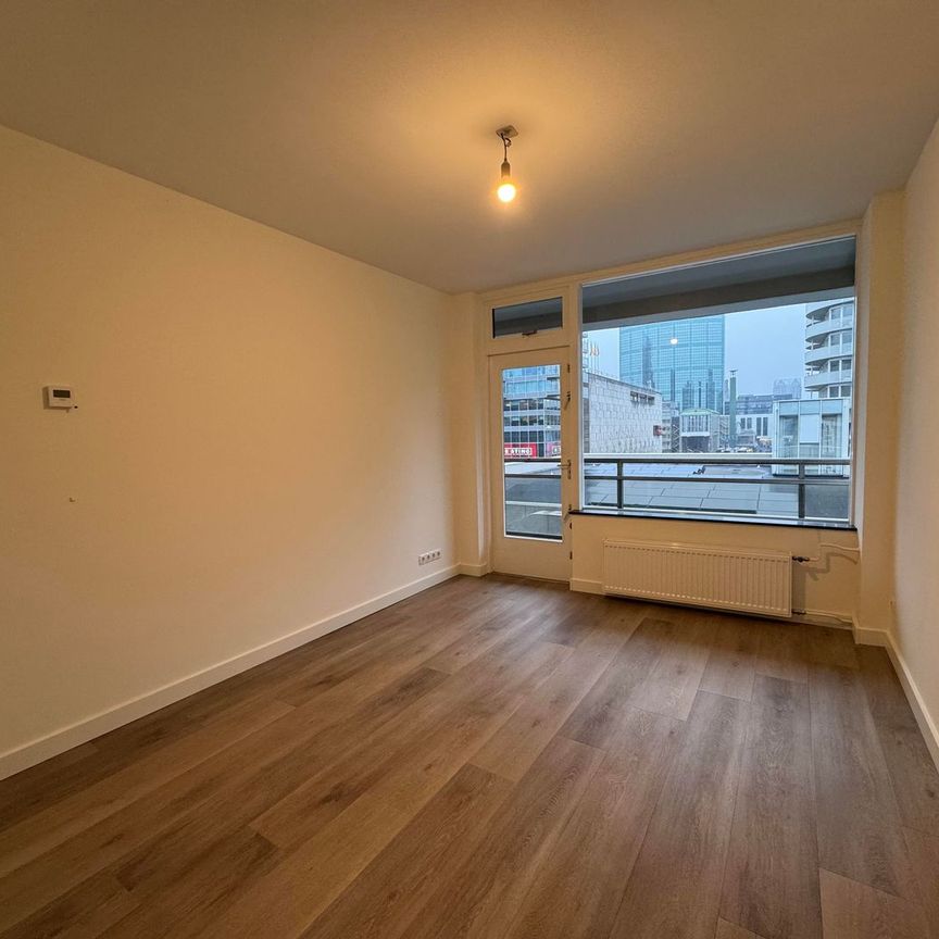 Appartement te huur: Van Oldenbarneveltplaats 222 3012 AJ Rotterdam - Photo 1