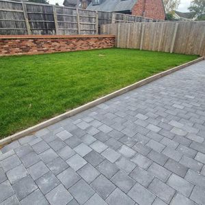 3 bedroom detached house to rent - Photo 2