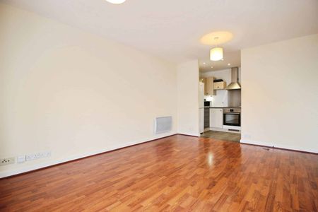 The Plaza Sanford Street, Swindon, Swindon, SN1 - Photo 3