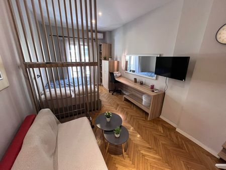 Studio/Γκαρσονιέρα για ενοικίαση Πλατεία Ναυαρίνου (Κέντρο Θεσσαλονίκης) - Photo 5