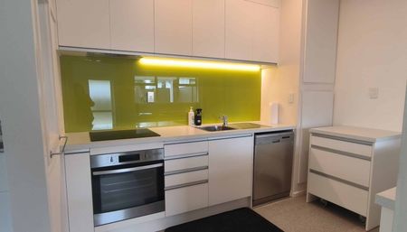 Cockle Bay, 2 Bedrooms - Photo 4