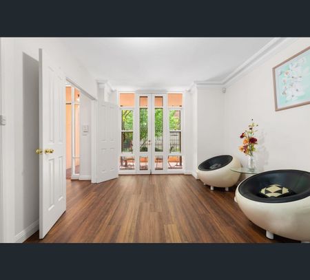 6/246 Grenfell St, Adelaide, SA 5000 - Photo 3